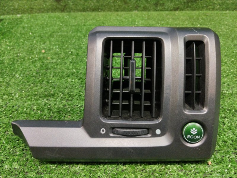 Дефлектор воздушный Honda Stepwgn RK1 R20A (б/у)