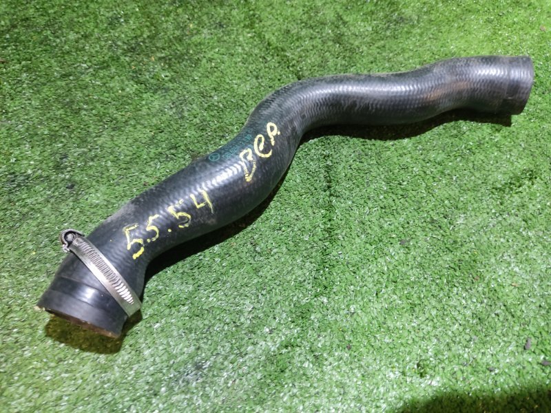 Патрубок верхний Mercedes-Benz CLK200 208.335 111.945 1998 (б/у)