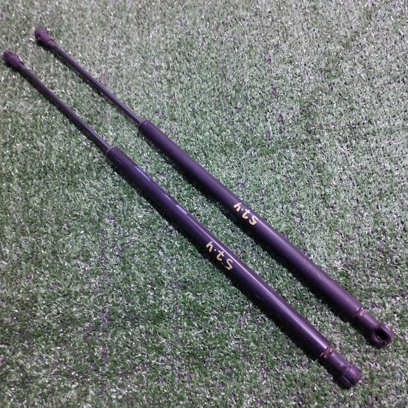 Амортизатор багажника Honda Vezel RU3 LEB 2015 (б/у)