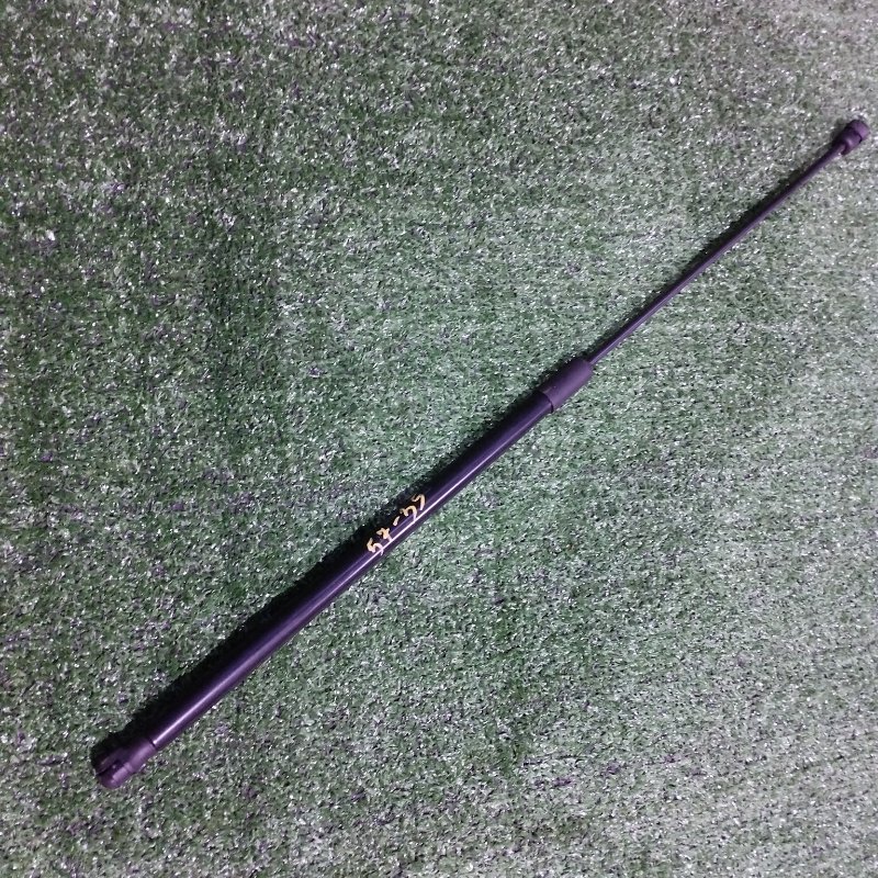 Амортизатор капота Audi A3 CXS 2013 (б/у)