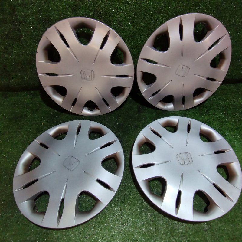 Колпак Honda Fit GE6 L13A 2010 (б/у)