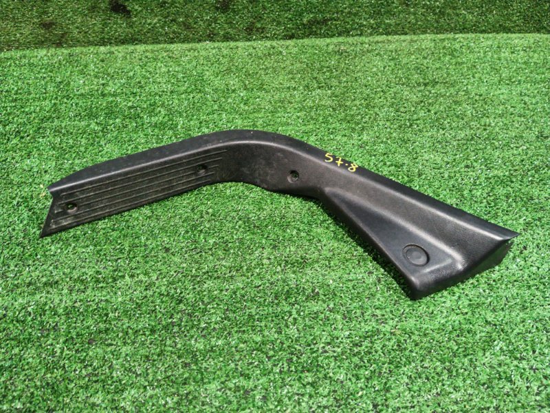 Накладка порога Toyota LiteAce S412M 3SZ-VE 2013 передняя правая (б/у)