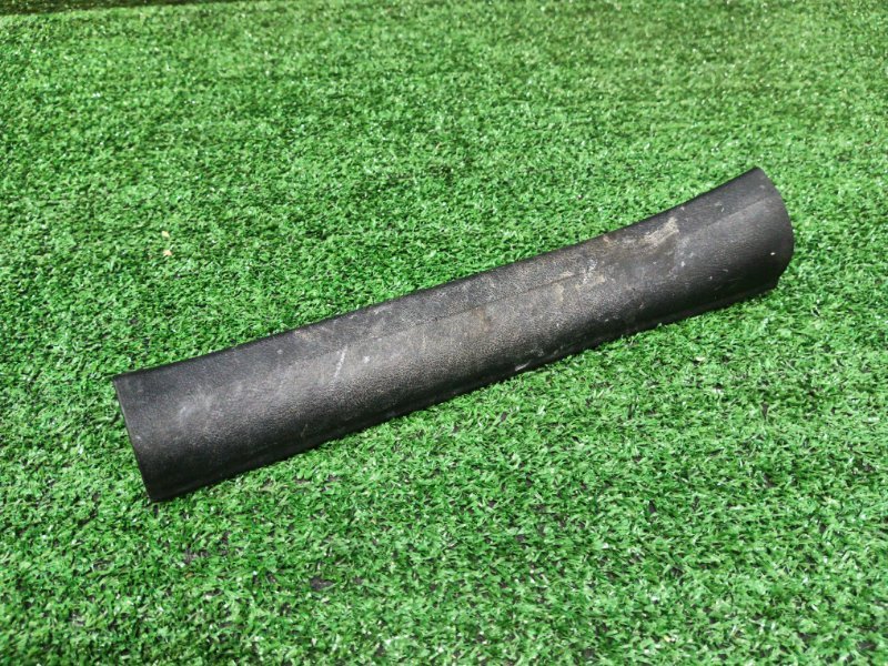 Накладка порога Honda Edix BE3 K20A 2008 задняя правая (б/у)