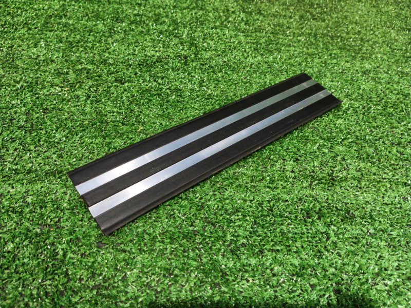 Накладка порога BMW 525i E34 M20B25 1989 задняя левая (б/у)