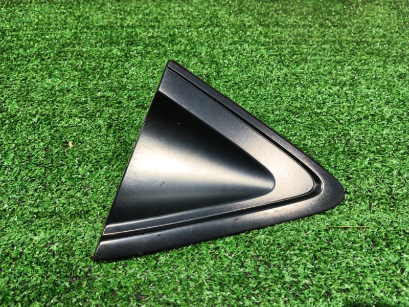 УГОЛОК ЗЕРКАЛА Honda Vezel RU3 LEB левый (б/у)