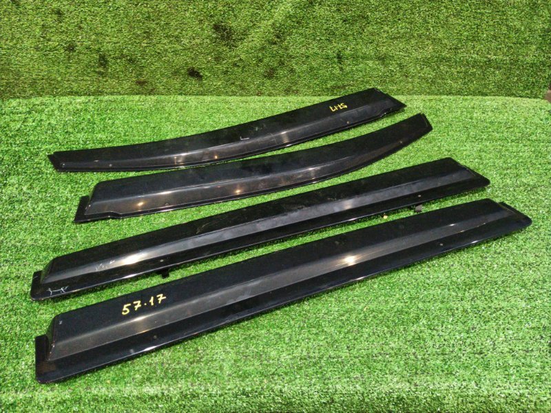 Ветровик Honda Stepwgn RK1 R20A 2010 (б/у)