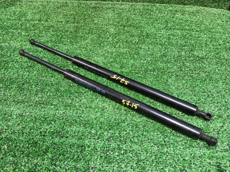 Амортизатор багажника Honda Stepwgn RK1 R20A (б/у)