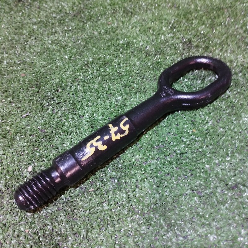 Буксировочный крюк Audi A3 CXS 2013 (б/у)