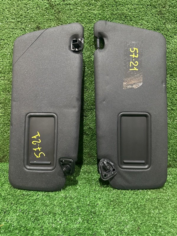 Солнцезащитный козырек Toyota BB QNC25 K3-VE 2008 (б/у)