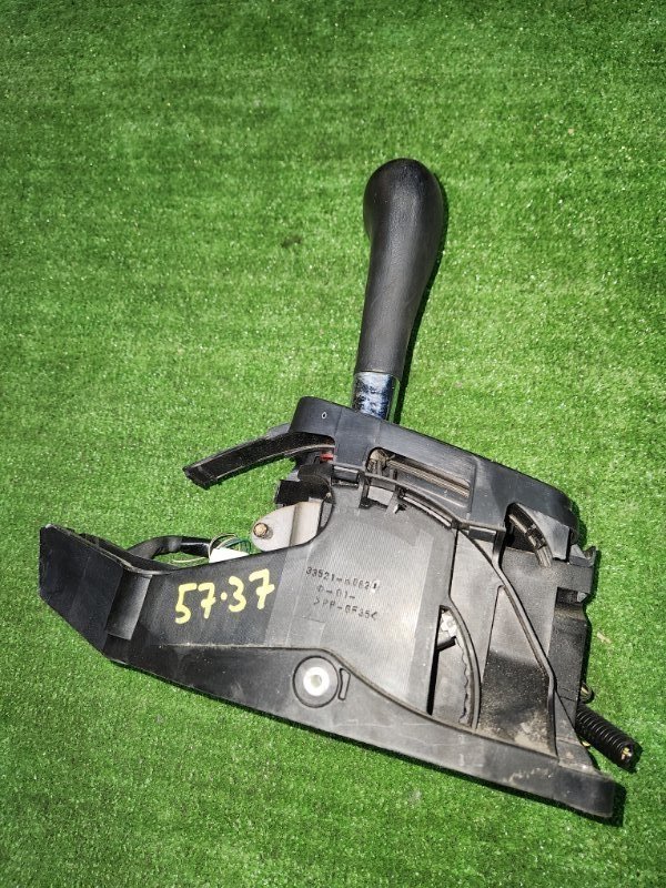 Рычаг переключения КПП Toyota Caldina ST215 3S-FE (б/у)