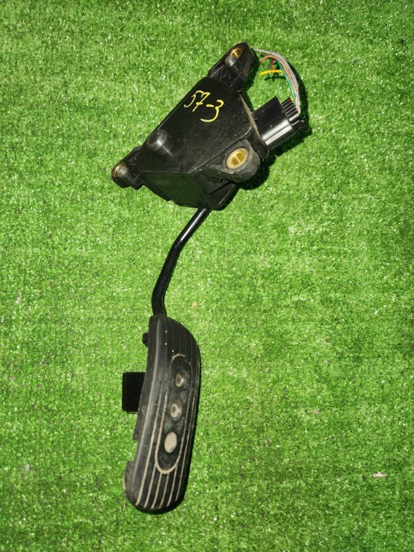 Педаль Nissan March AK12 CR12DE 2008 (б/у)