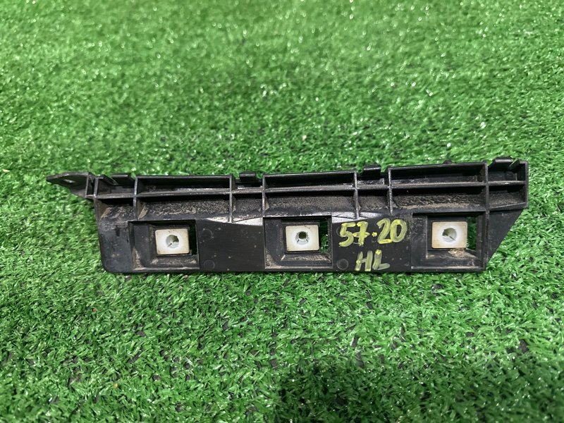 Клипса бампера Mitsubishi Colt Z21A 4A90 2005 задняя левая (б/у)