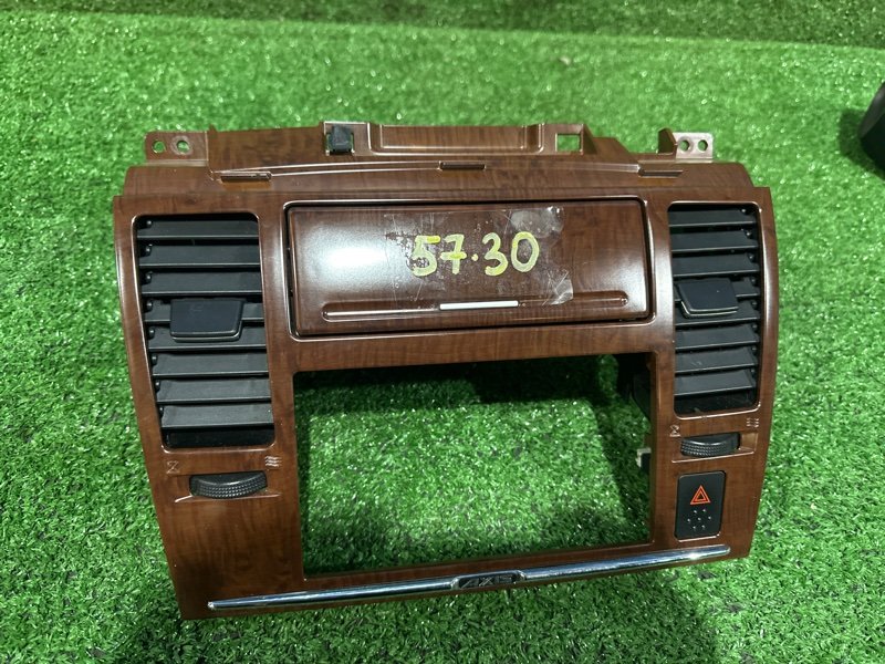 Рамка магнитофона Nissan Tiida NC11 HR15DE 2007 (б/у)