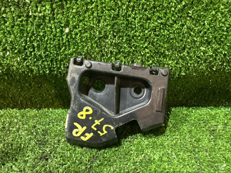 Клипса бампера Toyota LiteAce S412M 3SZ-VE 2013 передняя правая (б/у)