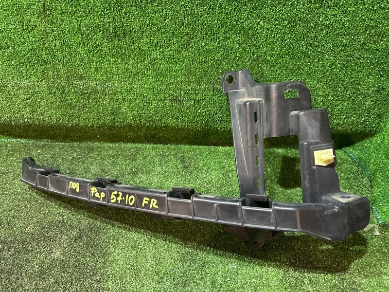 Планка под фару Honda Stepwgn RK1 R20A передняя правая (б/у)