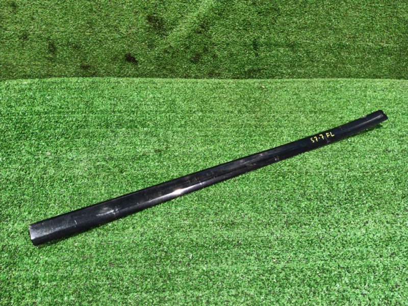 Молдинг двери Audi A3 8PA CAXC 2003 передний левый (б/у)