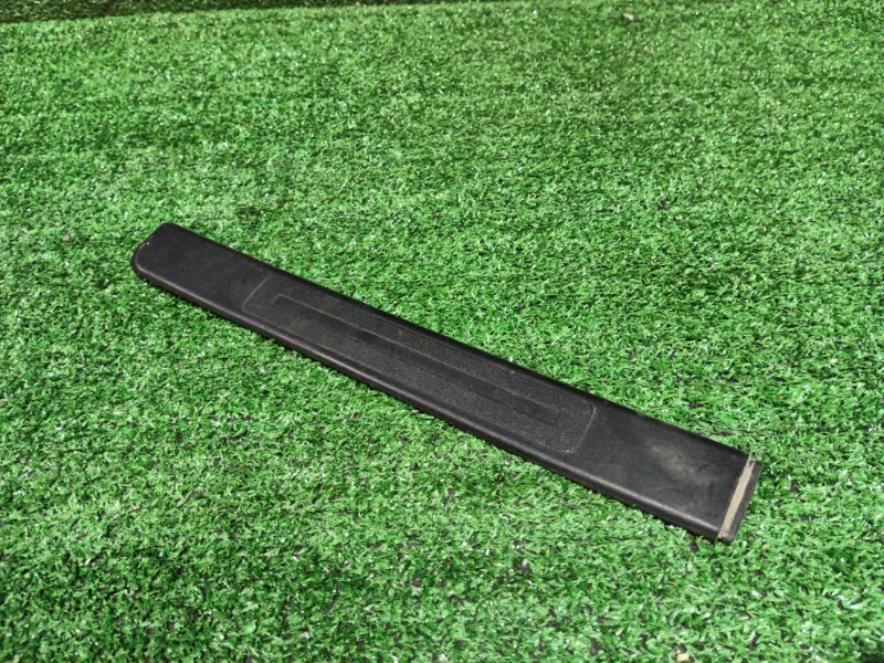 Накладка порога Audi A3 8PA CAXC 2003 задняя левая (б/у)