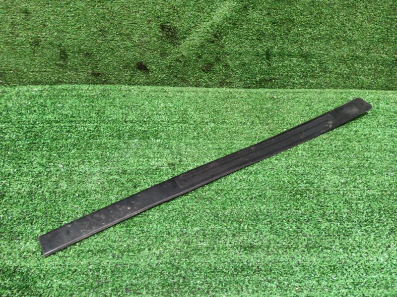 Накладка порога Audi A3 8PA CAXC 2003 передняя левая (б/у)