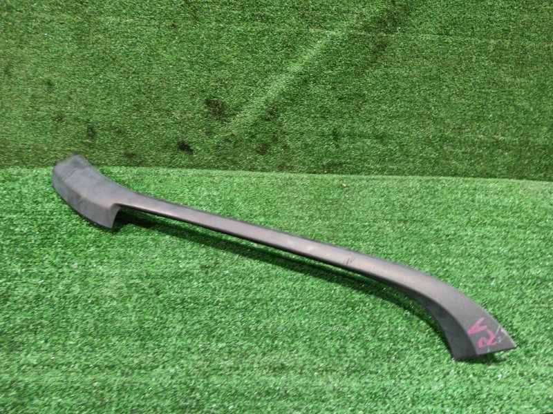 Молдинг лобового стекла Honda Stepwgn RF3 K20A 2002 передний левый (б/у)