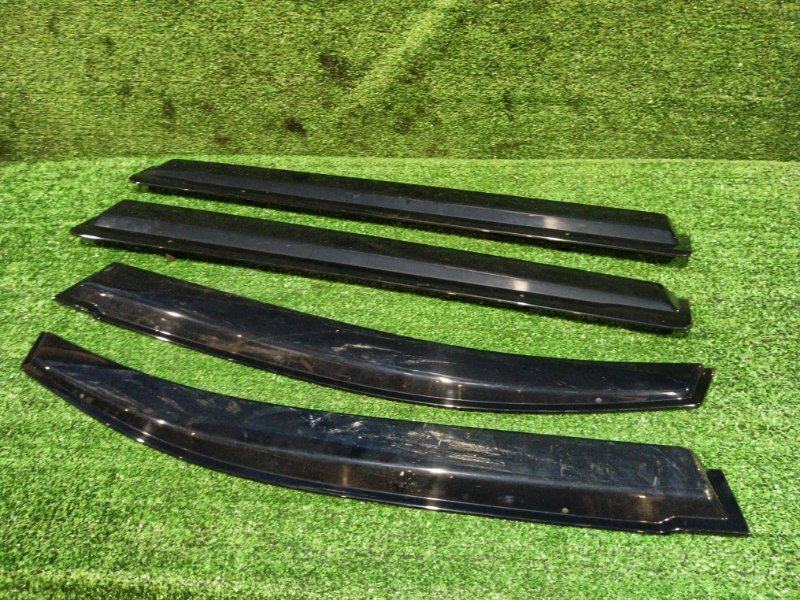 Ветровик Honda Stepwgn RK1 R20A 2012 (б/у)