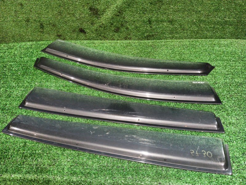 Ветровик Nissan Tiida NC11 HR15DE 2007 (б/у)