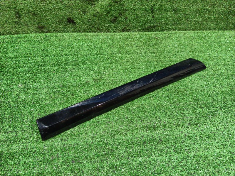 Молдинг двери Volvo V70 B4204T 2016 задний правый (б/у)