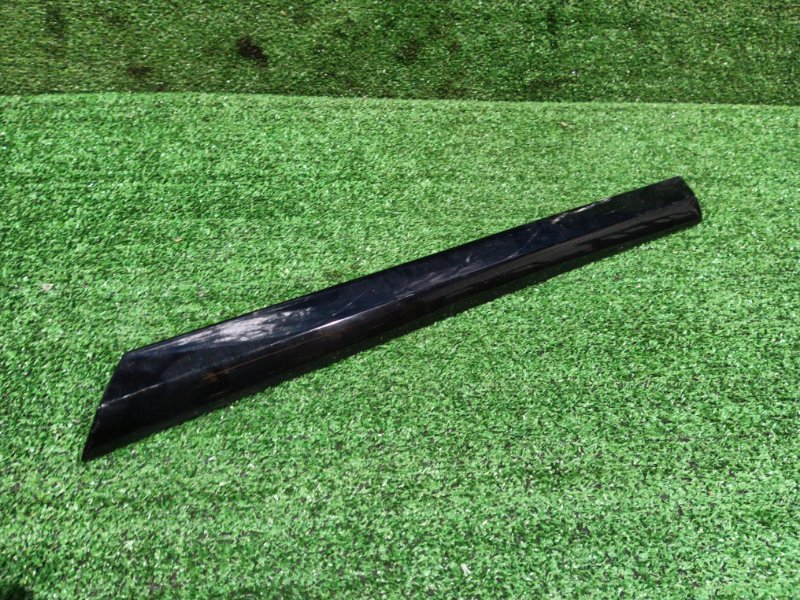 Молдинг двери Volvo V70 B4204T 2016 задний левый (б/у)