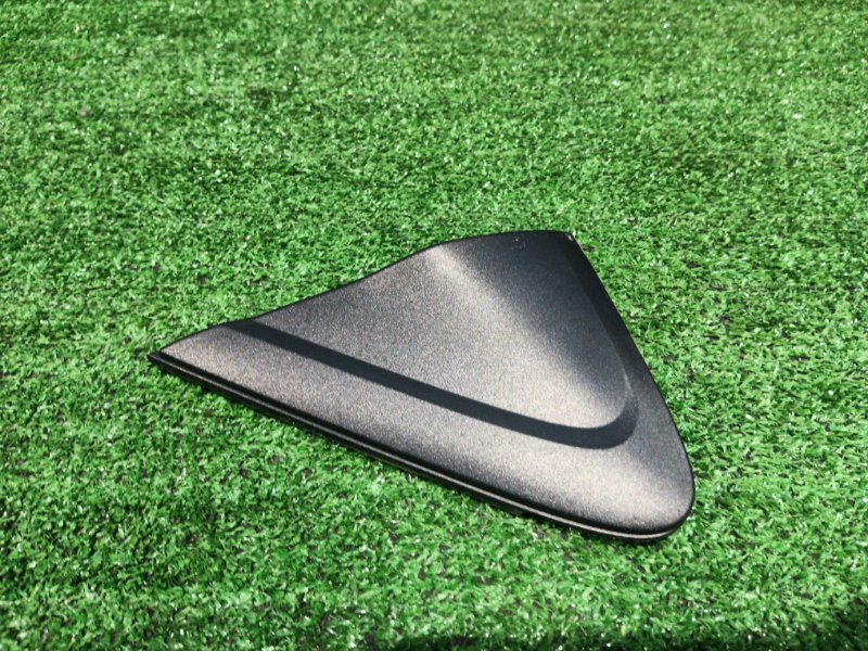 Уголок крыла Mazda MPV LW3W L3-DE 2004 левый (б/у)