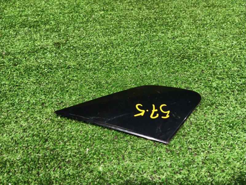 Уголок крыла Honda Fit GE8 L15A правый (б/у)