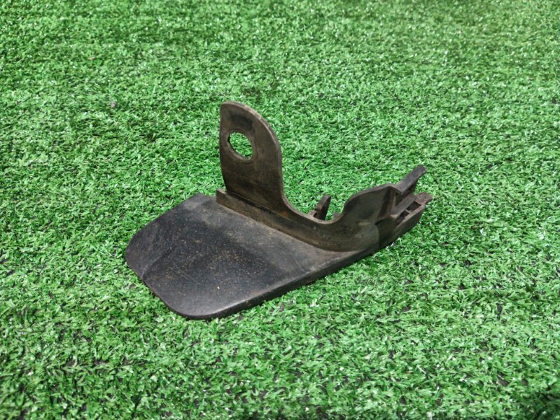 Брызговик Subaru Legacy BP5 EJ203 2007 левый (б/у)