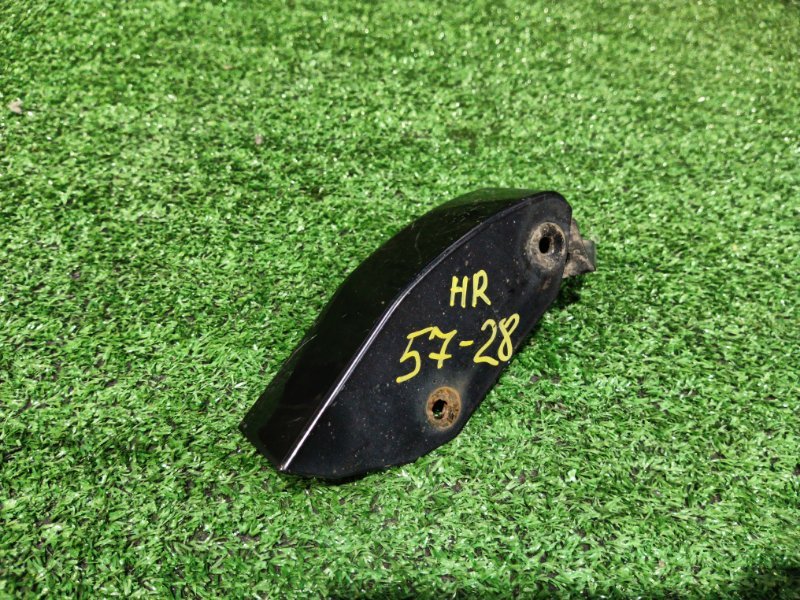 Накладка на крыло Toyota Voxy ZRR70 3ZR-FE 2010 задняя правая (б/у)