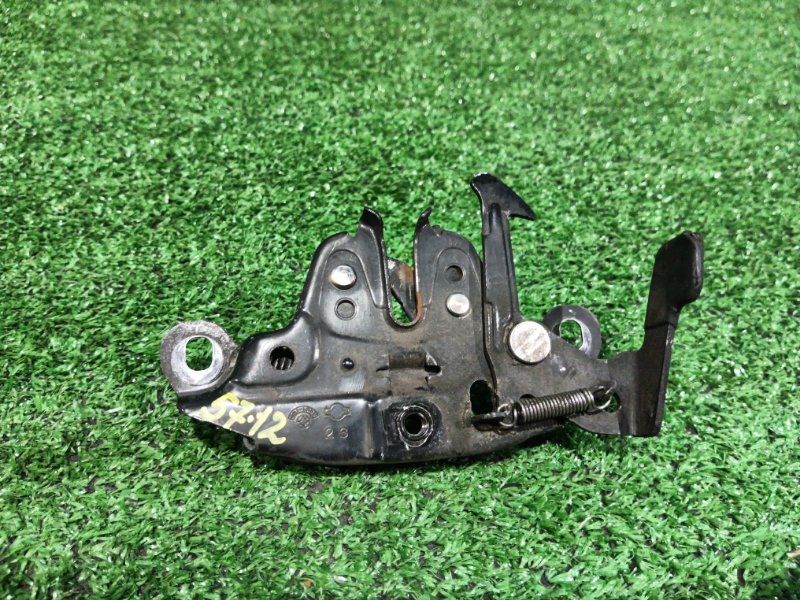 Замок капота Nissan NV200 VM20 HR16DE 2012 (б/у)