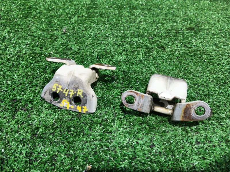 Кронштейн двери Nissan March AK12 CR12DE 2008 правый (б/у)