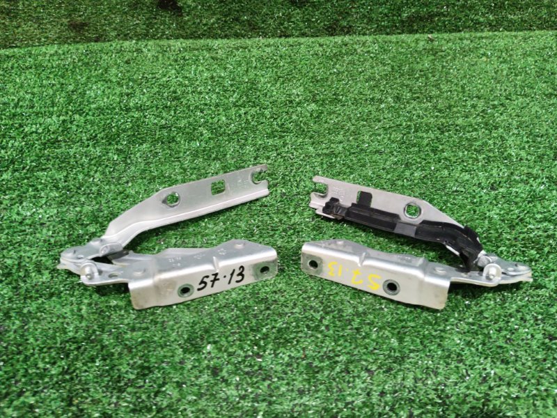 Кронштейн капота Volkswagen Golf 5M1 CAX 2008 (б/у)