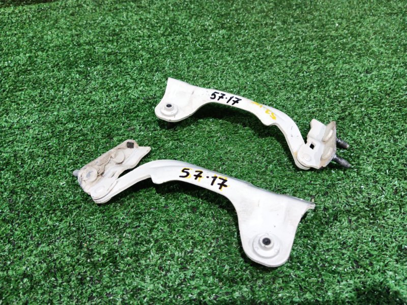 Кронштейн двери Honda Stepwgn RK1 R20A (б/у)