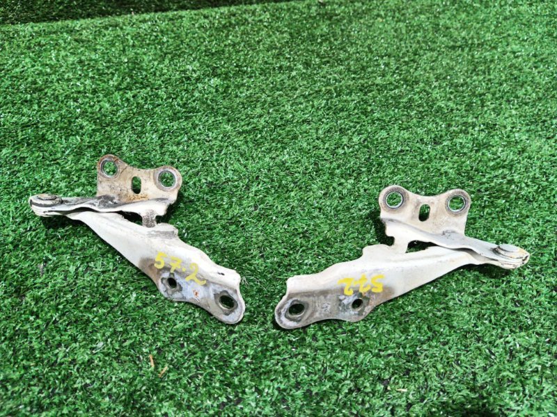 Кронштейн капота Toyota Lite Ace Noah KR42V 7K-E 2000 (б/у)