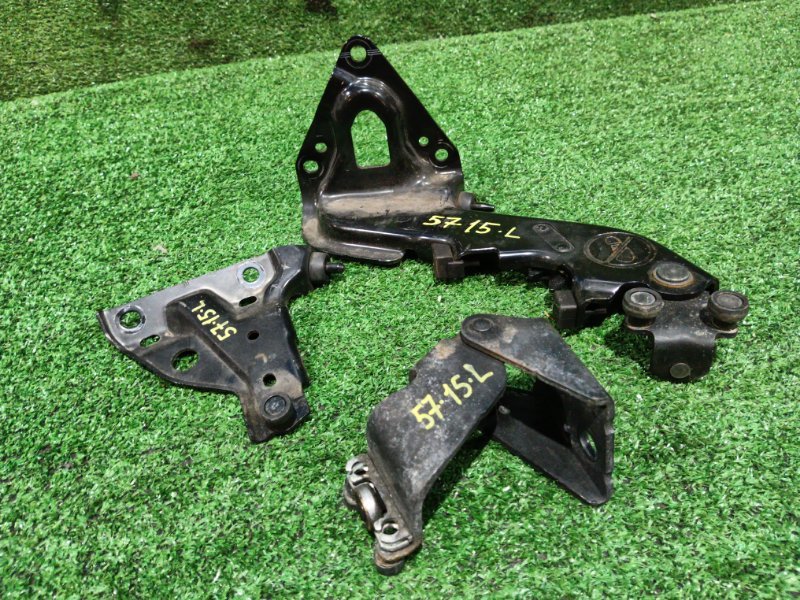 Кронштейн двери Honda Stepwgn RK1 R20A задний левый (б/у)