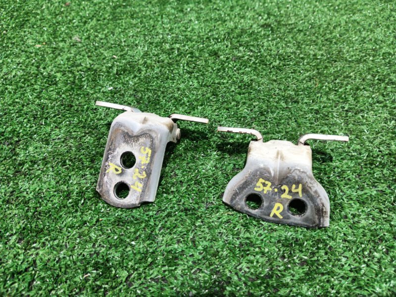 Кронштейн двери Nissan AD VZNY12 HR16DE правый (б/у)