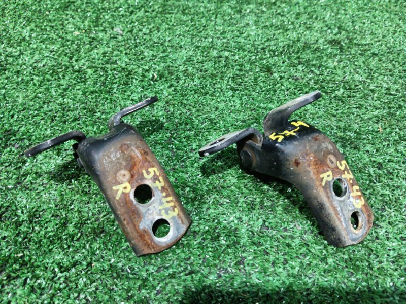 Кронштейн двери Toyota MARK II JZX90 1JZ-GE 1994 правый (б/у)