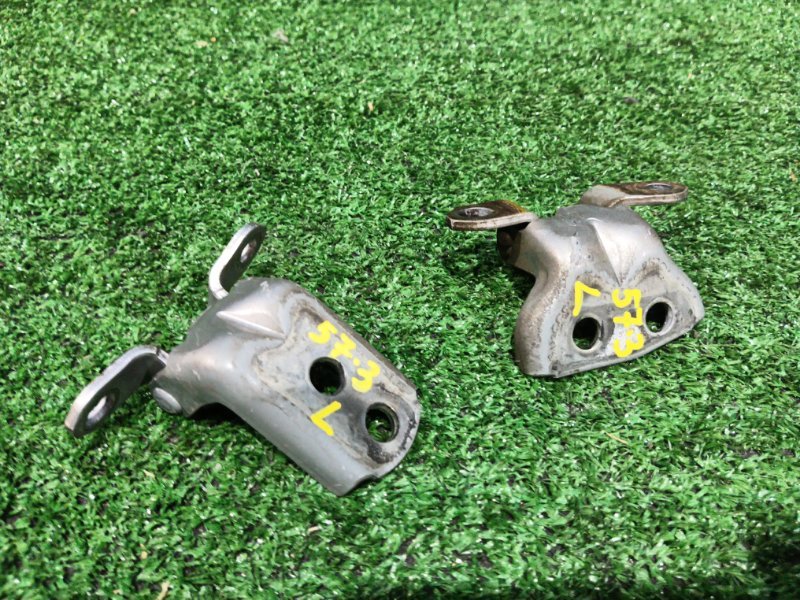 Кронштейн двери Nissan March AK12 CR12DE 2008 левый (б/у)