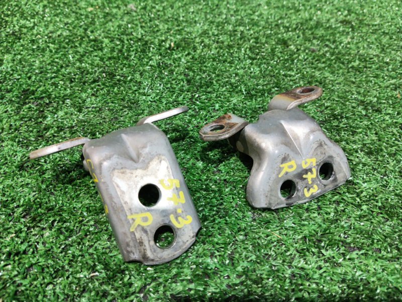 Кронштейн двери Nissan March AK12 CR12DE 2008 правый (б/у)