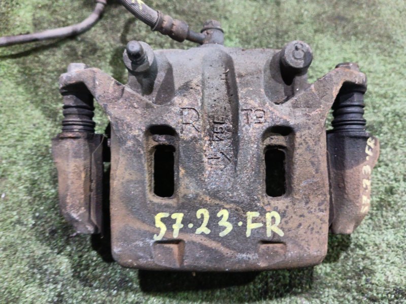 Суппорт Nissan Skyline NV36 VQ25HR 2007 передний правый (б/у)