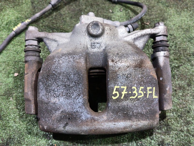 Суппорт Audi A3 CXS 2013 передний левый (б/у)