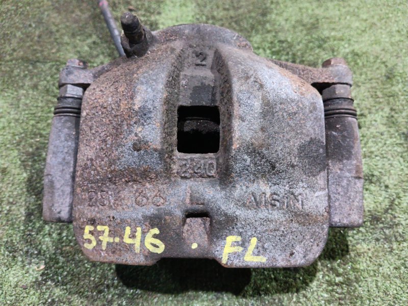 Суппорт Toyota Hiace RZH111 2RZ-E 2002 передний левый (б/у)