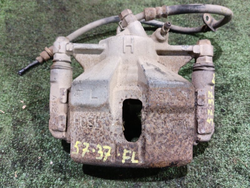 Суппорт Toyota Caldina ST215 3S-FE 2000 передний левый (б/у)