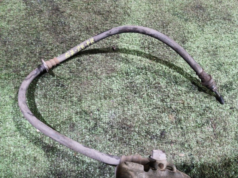 Шланг тормозной Toyota Voxy ZRR70 3ZR-FE 2010 передний правый (б/у)