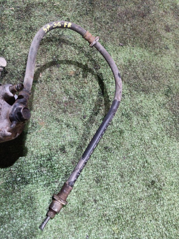 Шланг тормозной Toyota Vitz SCP10 1SZ-FE 2004 передний правый (б/у)