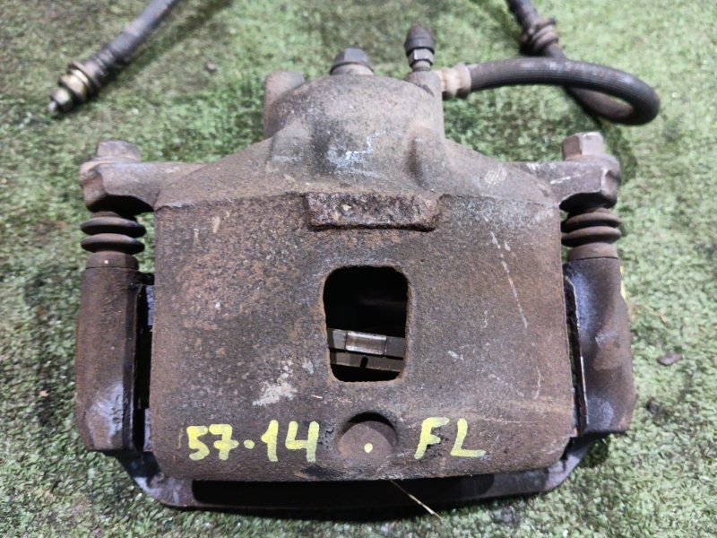 Суппорт Nissan March AK12 CR12DE 2006 передний левый (б/у)