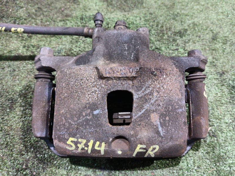 Суппорт Nissan March AK12 CR12DE 2006 передний правый (б/у)