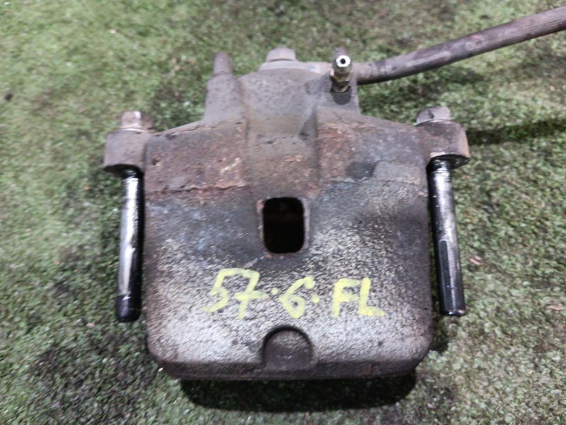 Суппорт Mitsubishi Colt Z21A 4A90 2010 передний левый (б/у)